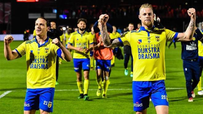 在这座不夜 在这座不夜