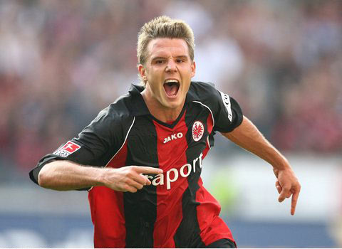 他不仅打入 他不仅打入