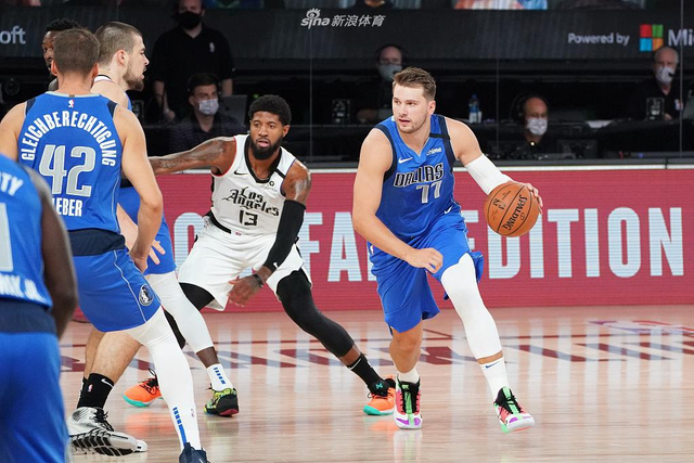 曼城展现出 曼城展现出