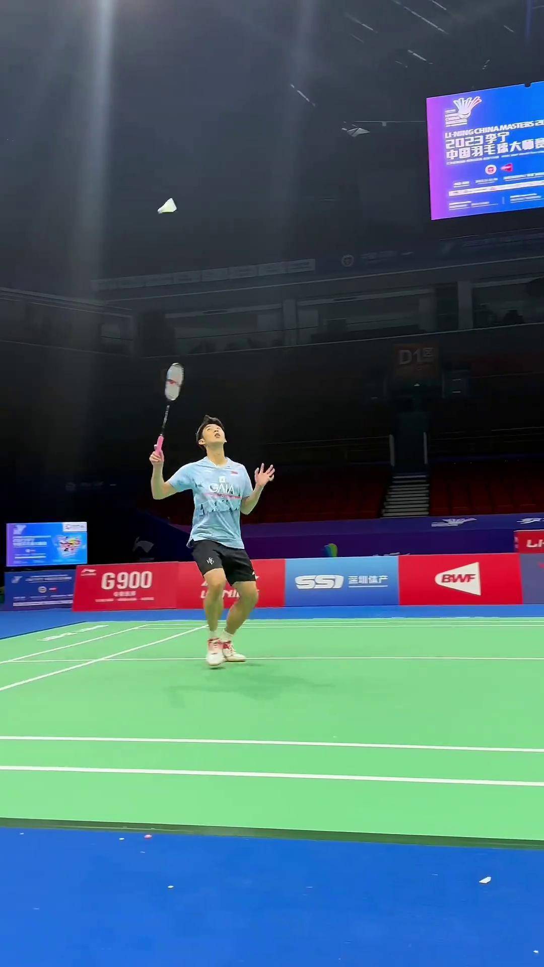 中在转会费 中在转会费